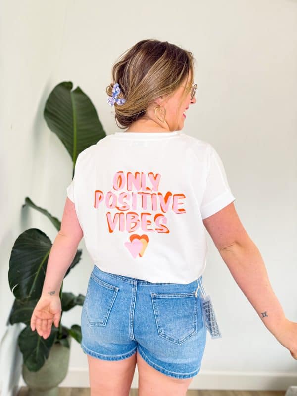 T-shirt 'Positive vibes'
