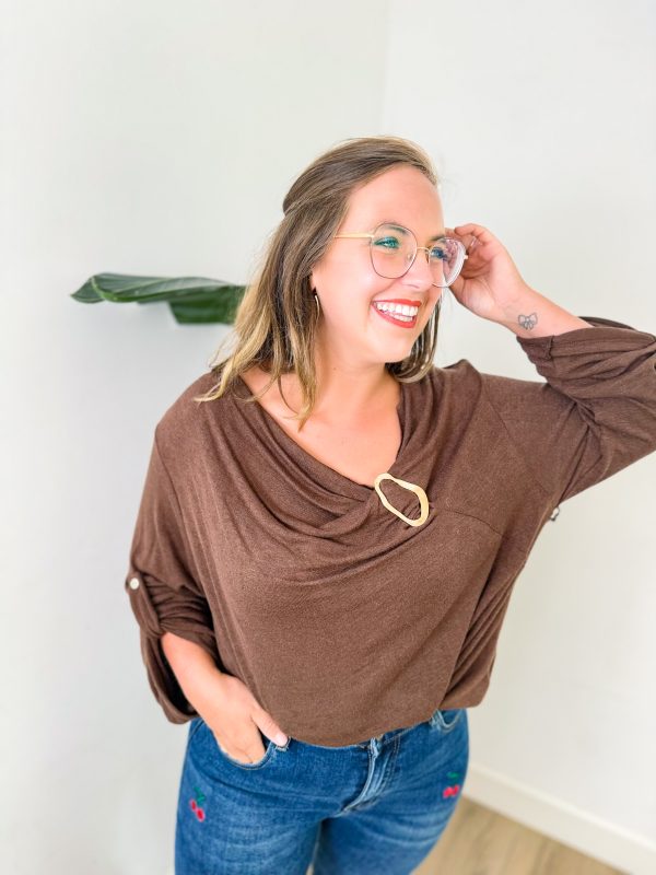 Top 'Golden Sweater' - Bruin