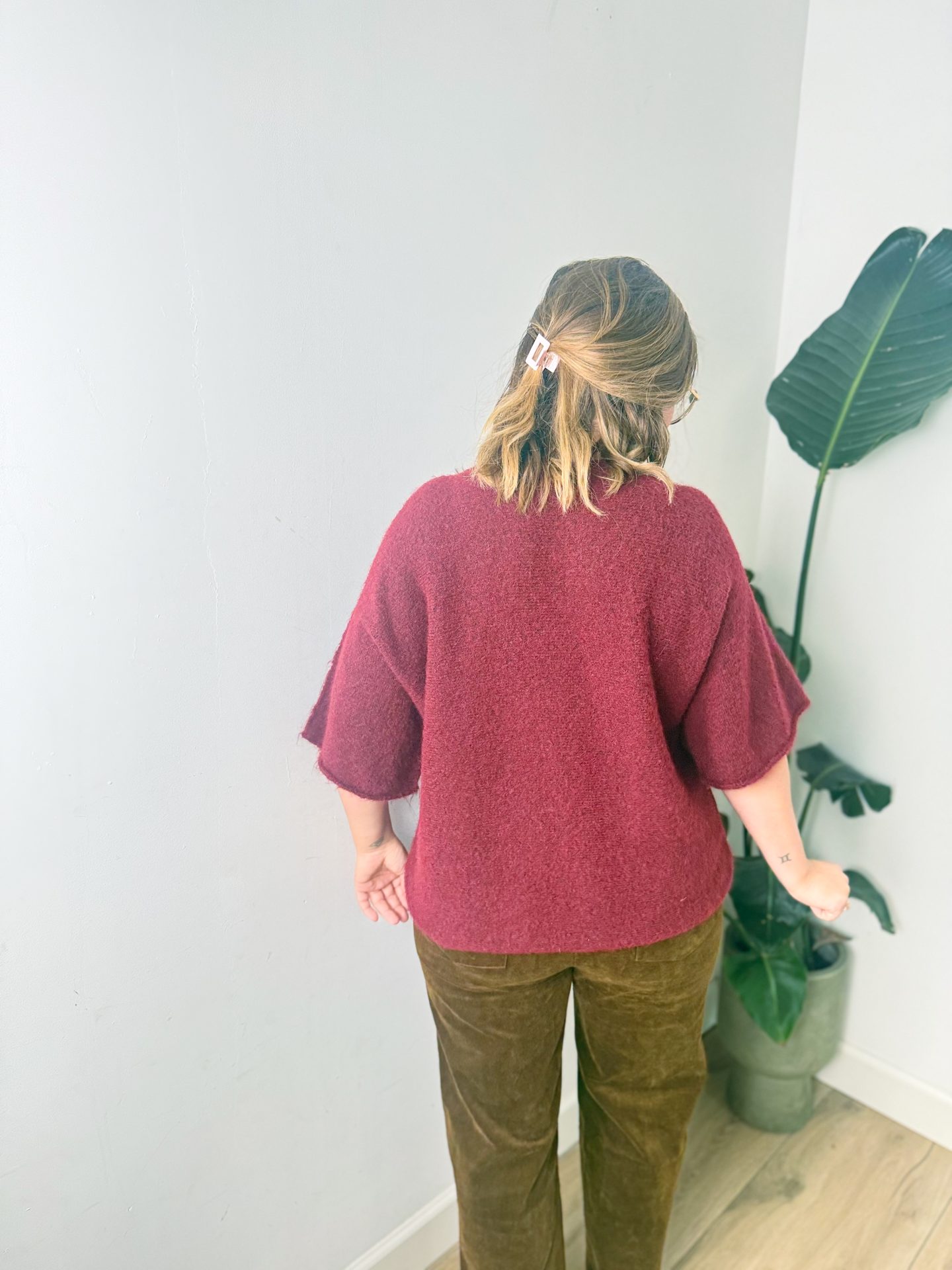 Sweater 'Burgundy V' - Afbeelding 5